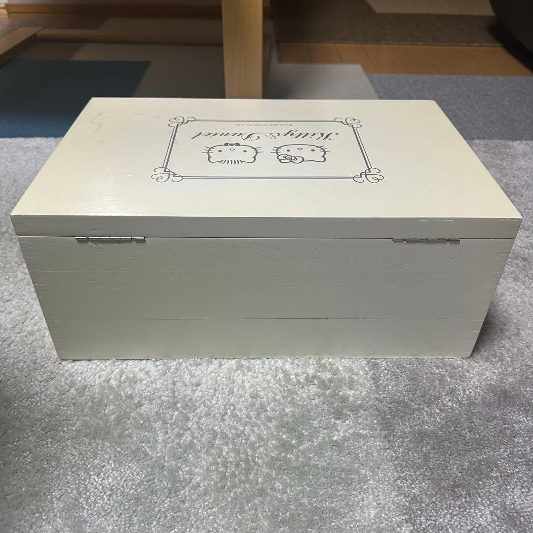 ハローキティ＆ダニエル モヘアドール