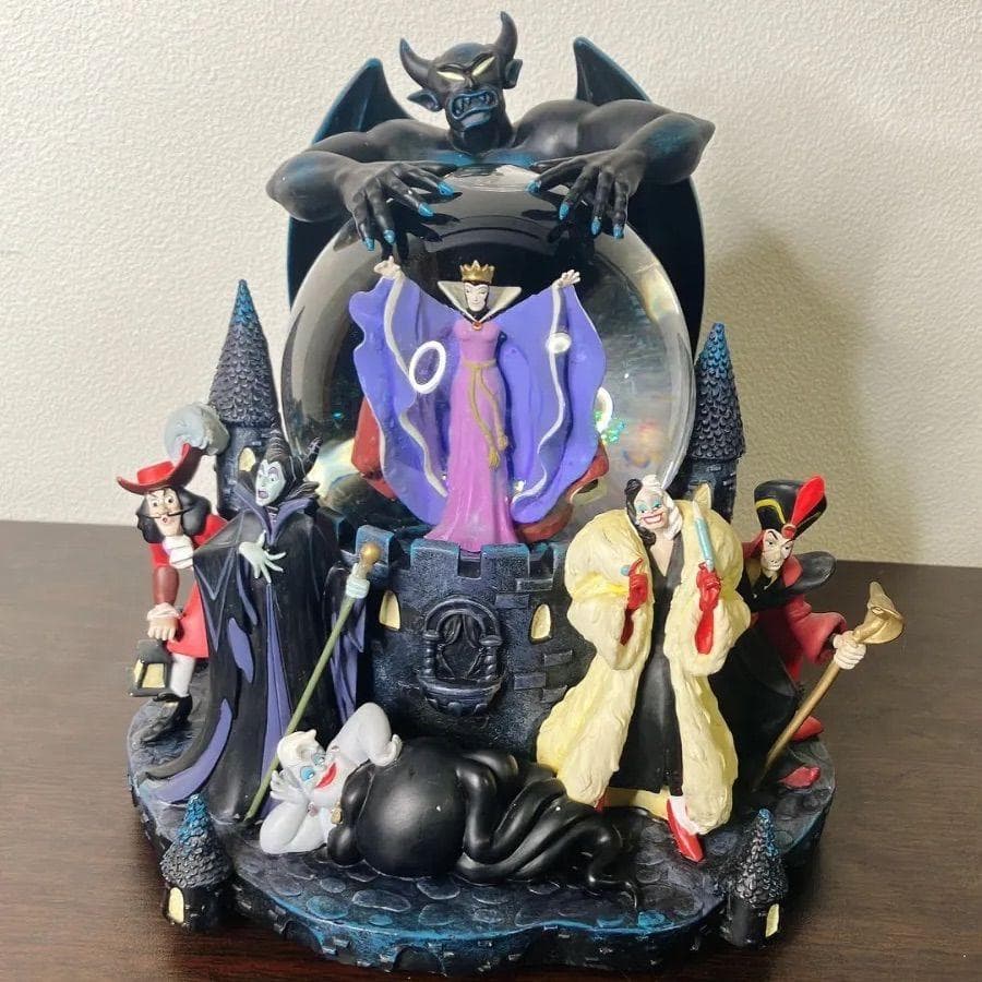 ディズニー⭐︎ヴィランズ スノードーム オルゴール付♪