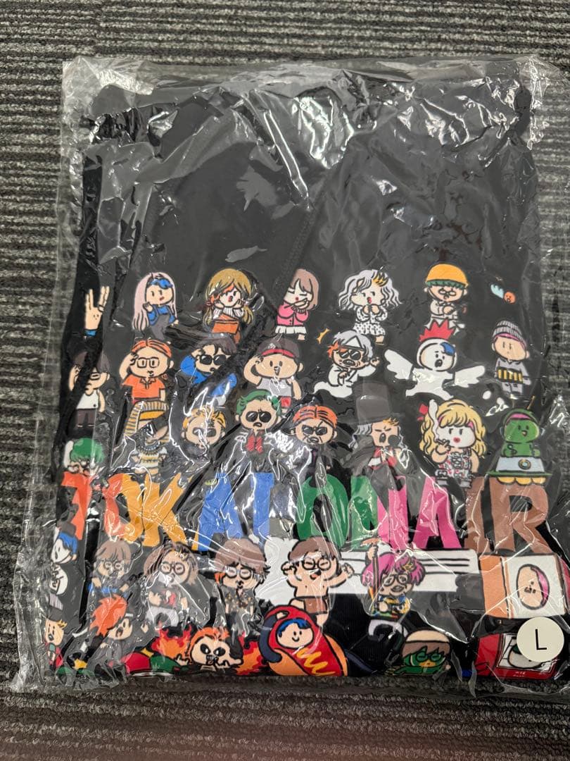 TOKAI ONAIR キャラクターイラストパーカー　ブラック