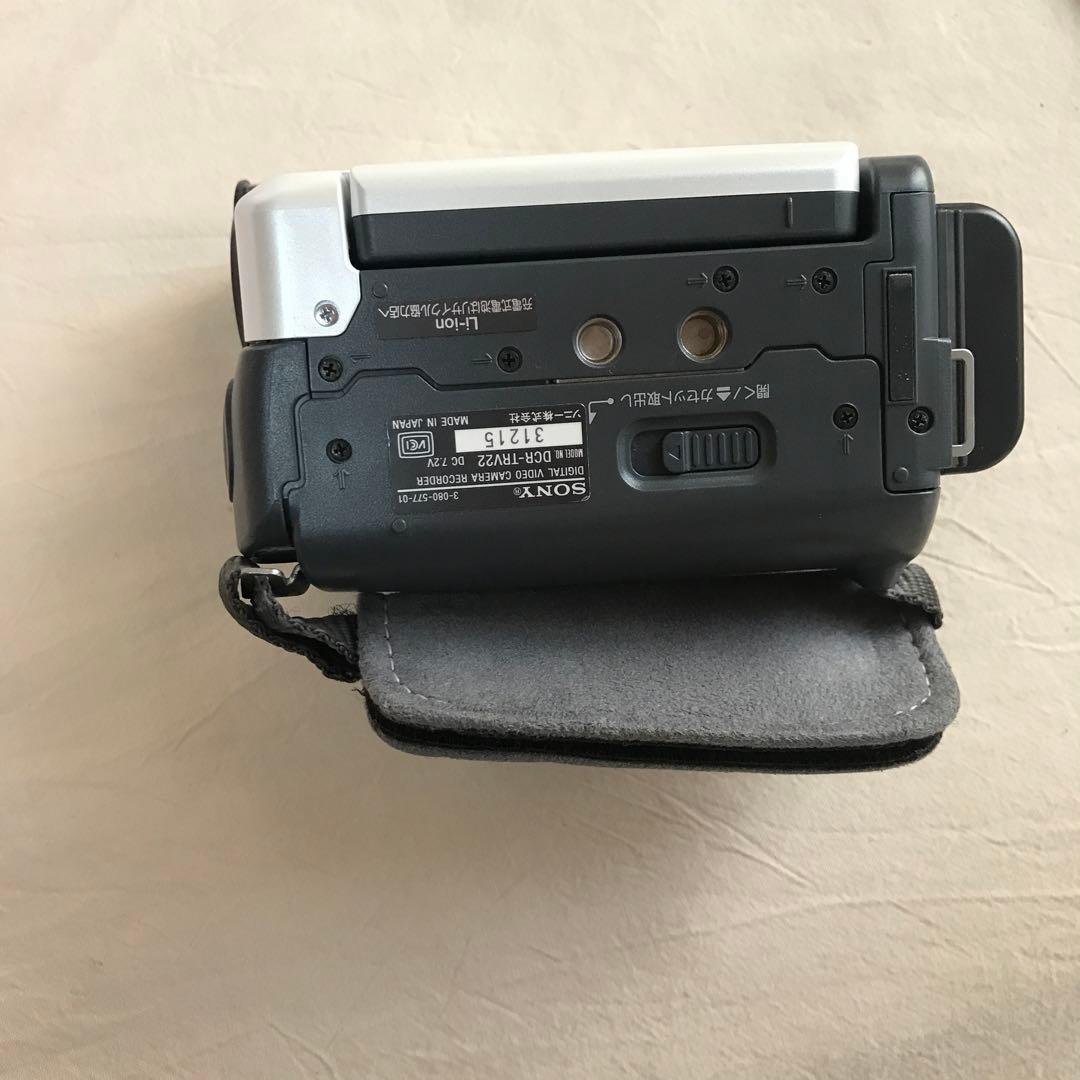 ビデオカメラ sony dcr-trv22