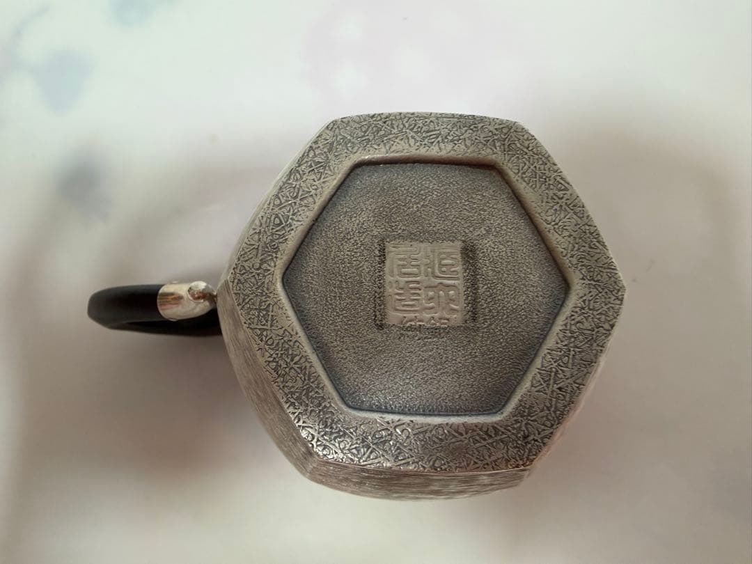 純銀製 六面取 饕餮文 玉石摘 急須 銀瓶 煎茶道具