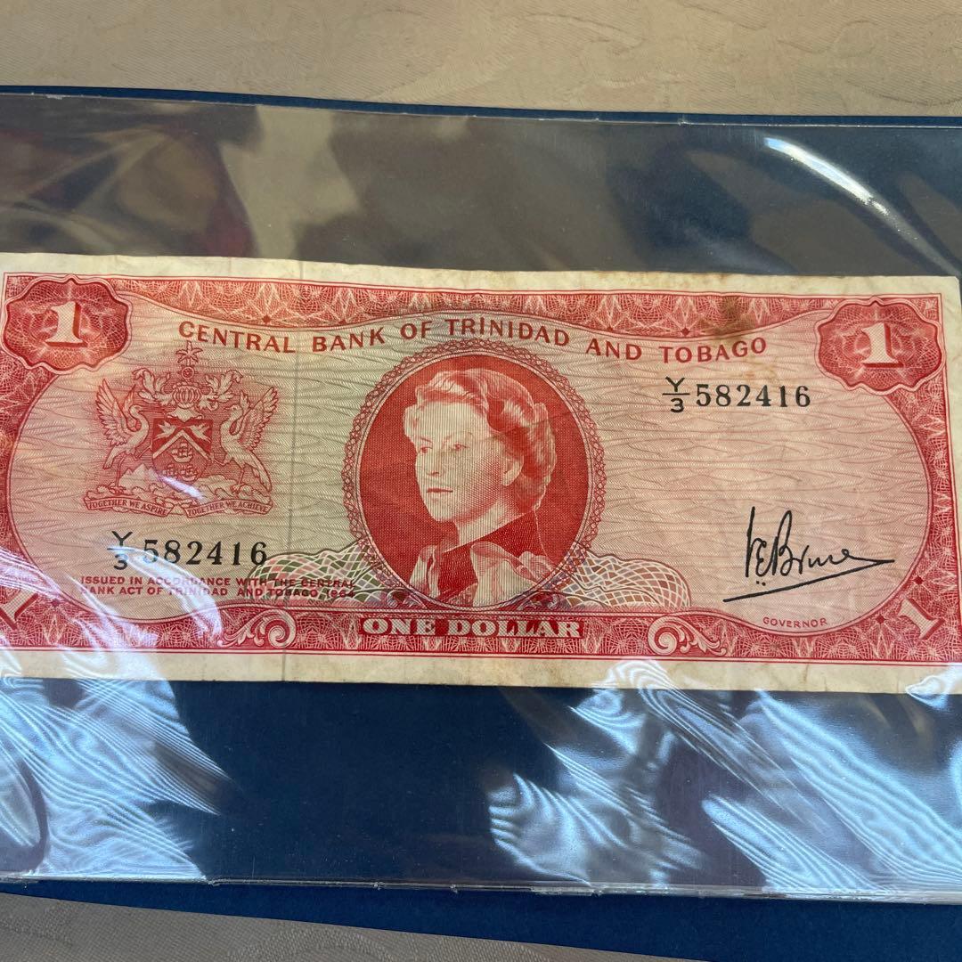 【セットで】特筆すべきはトリニダード・トバゴの旧紙幣です