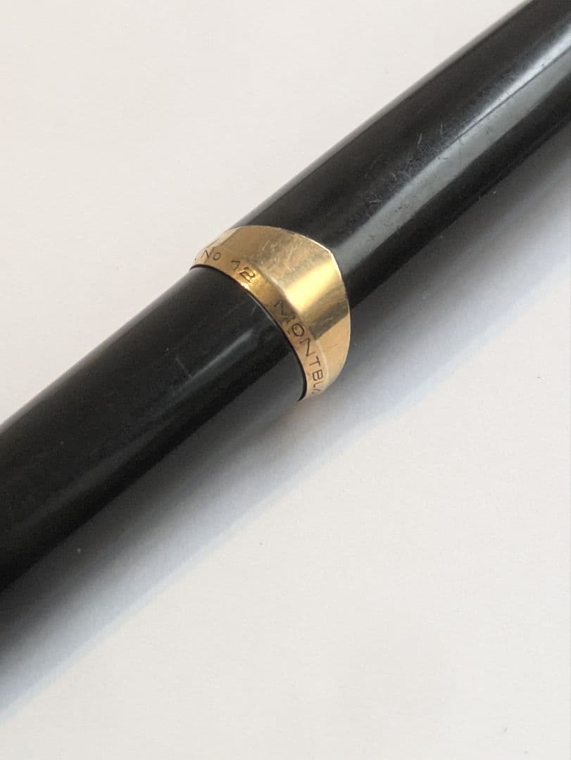 モンブラン　no12　グレー軸　細字