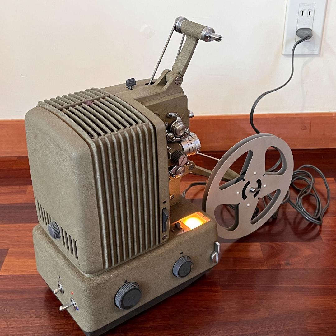 【値下げしました】エルモ ELMO F-80　8mmフィルム映写機