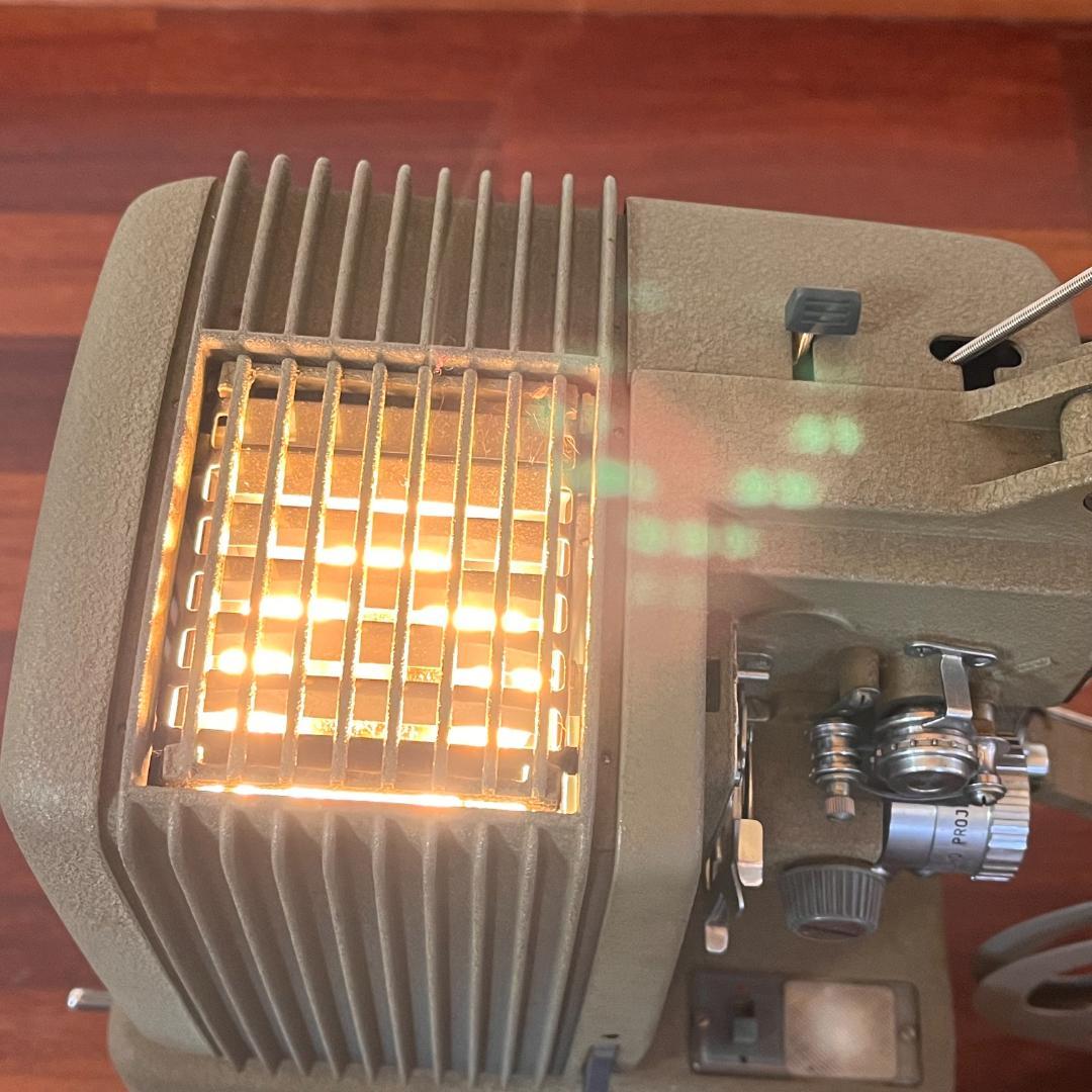 【値下げしました】エルモ ELMO F-80　8mmフィルム映写機