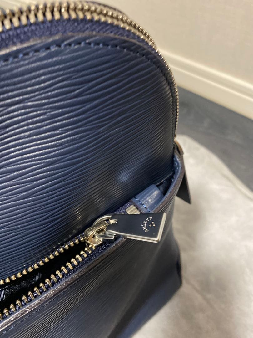 アニアリ　aniary ネイビー レザー ビジネスバッグ　美品　キレイ