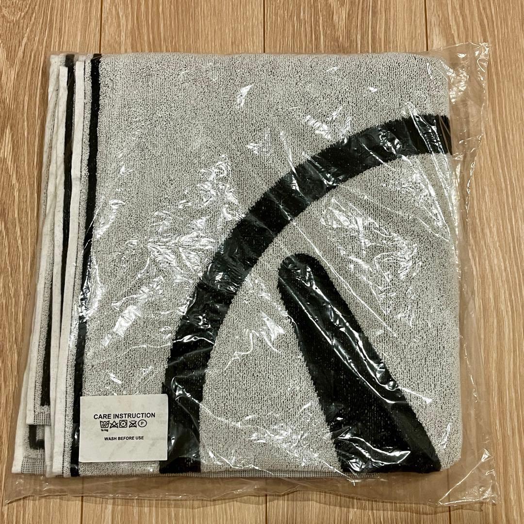 新品・未使用　Aphex Twin エイフェックスツイン 「On」ビーチタオル