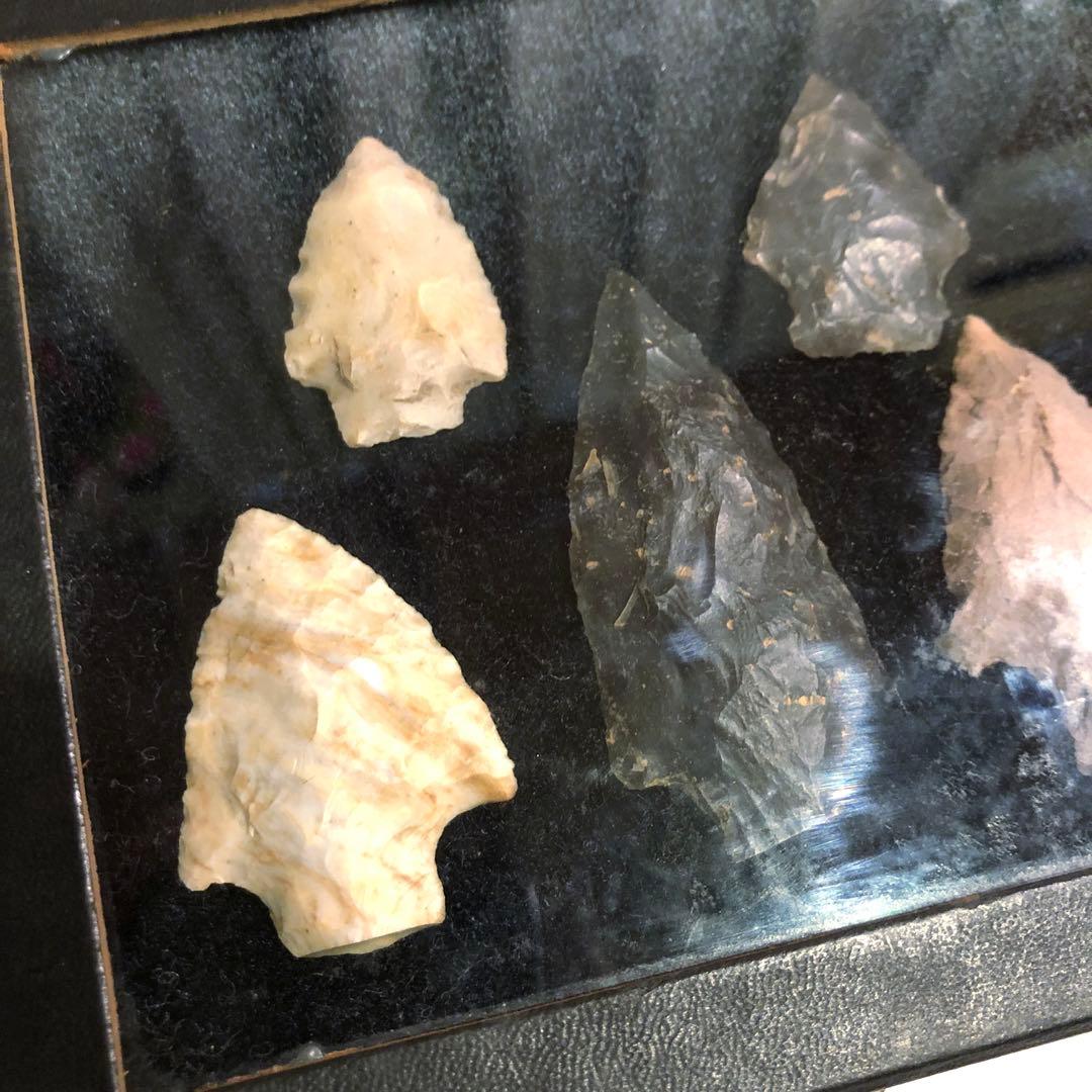 本物 ネイティブアメリカン　北米インディアン 石器 矢じり 出土品