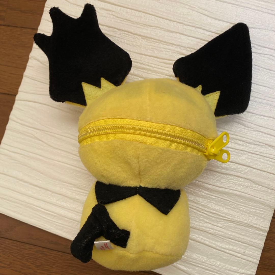 ポケモンぬいぐるみ　くるりんこ　ギザみみピチュー
