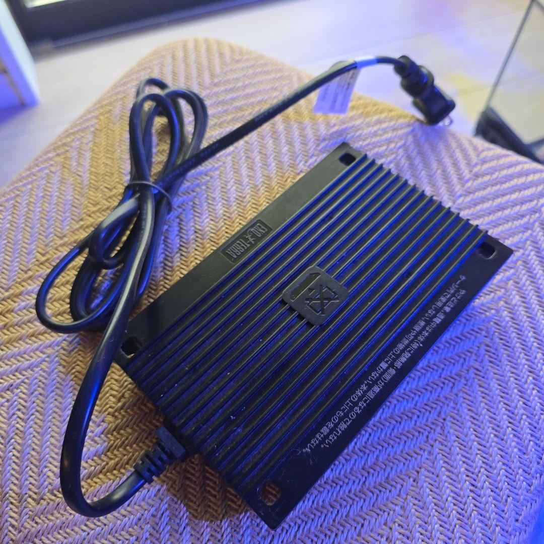 抹茶ラテエキゾテラ3030グラステラリウムメッシュフタ保温球付きほぼ