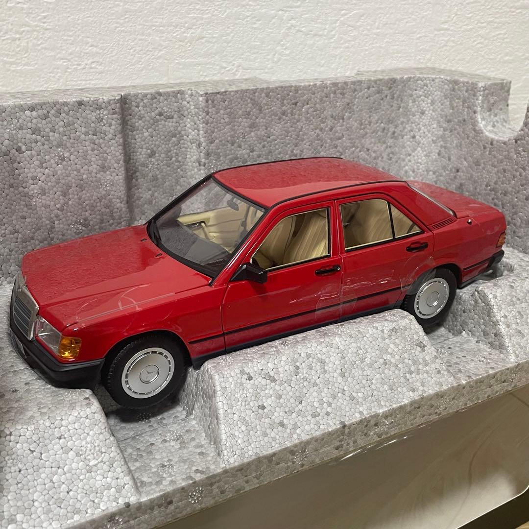 1/18 ベンツ特注 （ノレブ） メルセデスベンツ 190E レッド