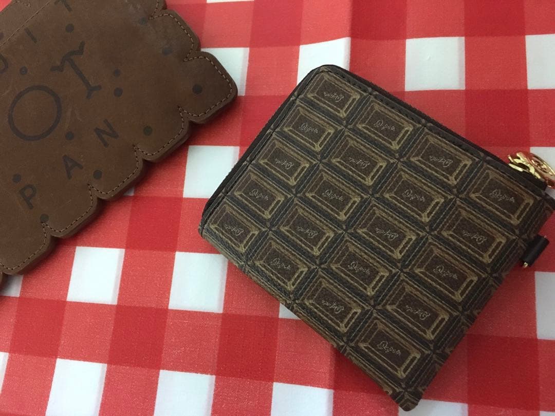 Q-pot チョコレート L字ファスナー コンパクト財布 オマケあり