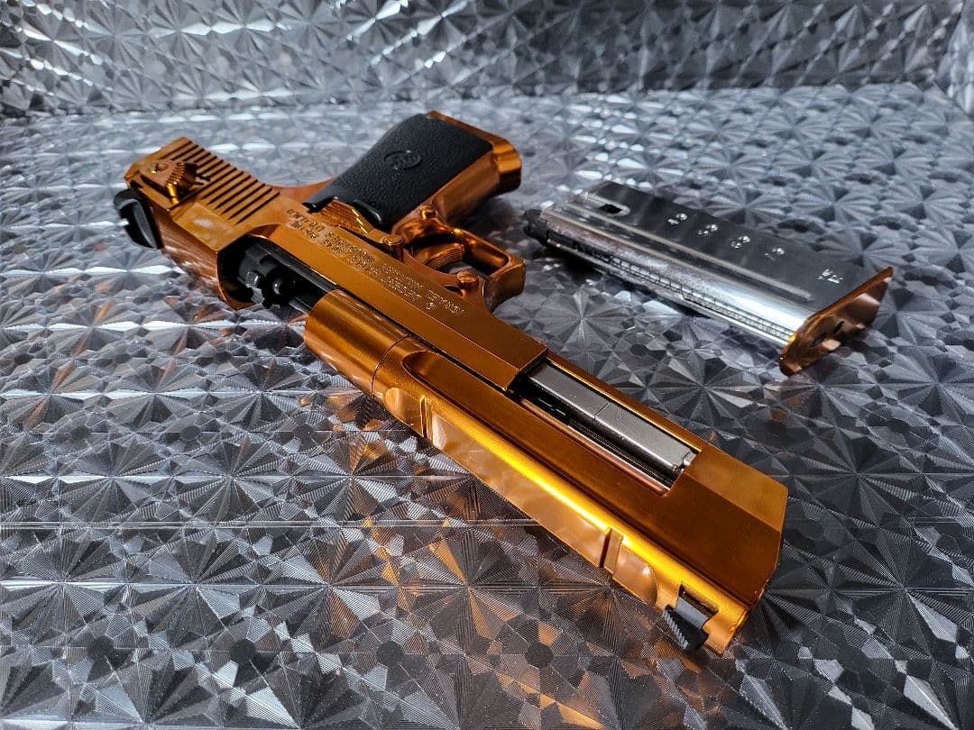 かつお　マルイ デザートイーグル.50AE ガスガン ゴールド