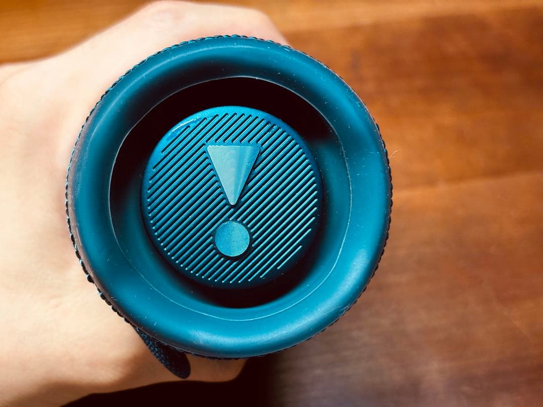 JBL FLIP 6 付属品、箱、領収書(保証書の代用可能の可能性あり)あり