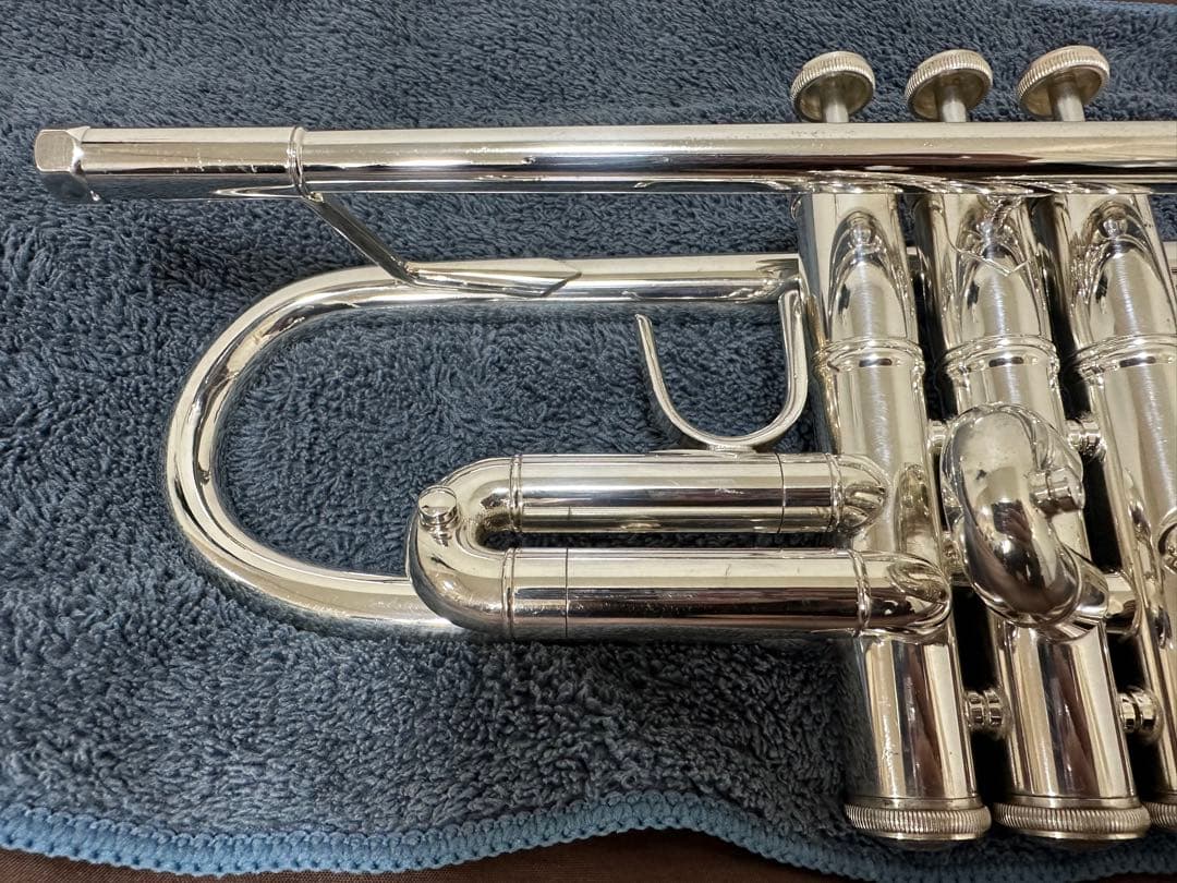 Bach トランペット　Stradivarius 180ML37SP