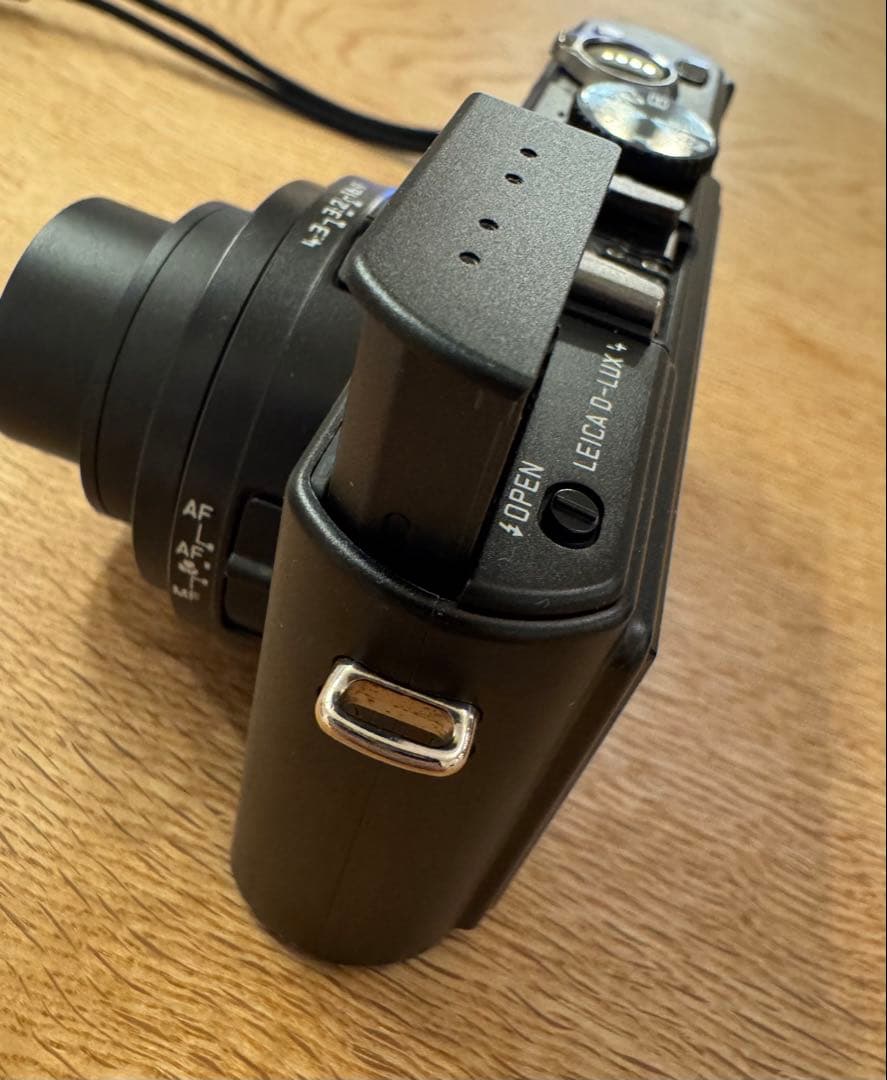 Leica D-Lux 4 コンパクトデジタルカメラ