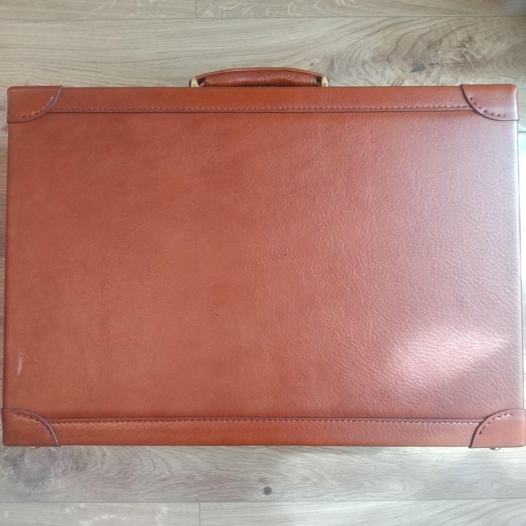 IKETEI フジタカ レザートランク スーツケース