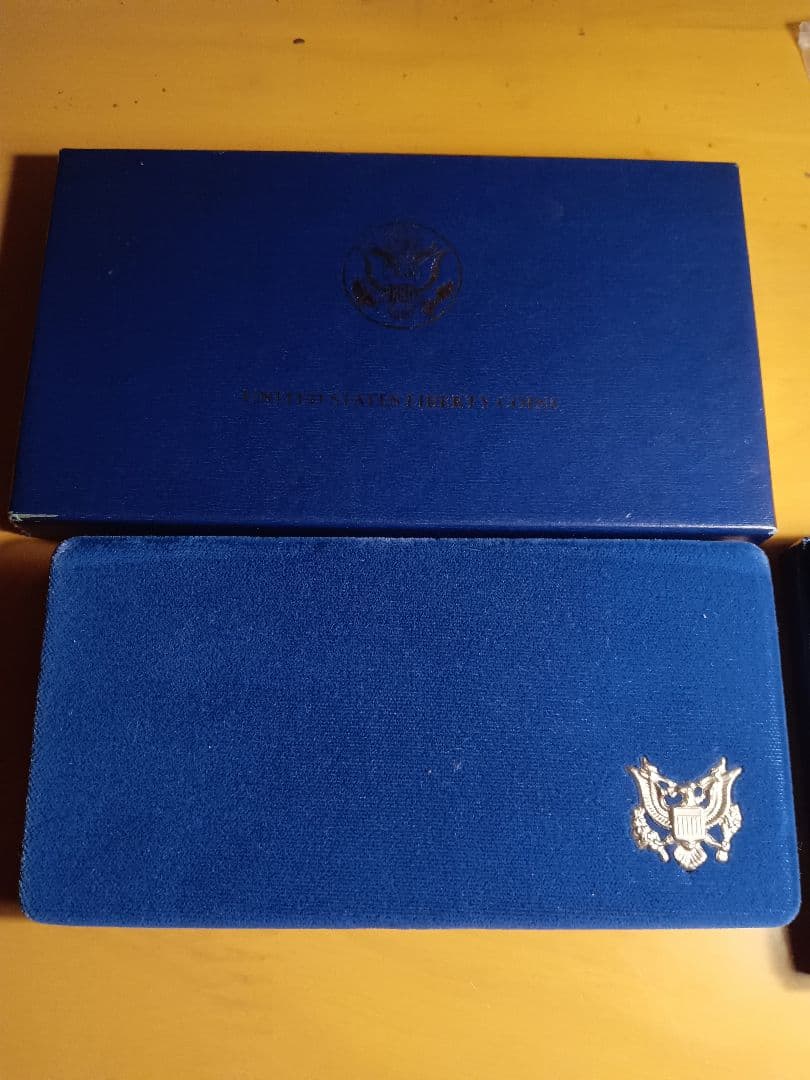 1986年 アメリカ 自由の女神 記念セット (銀0.900入り)