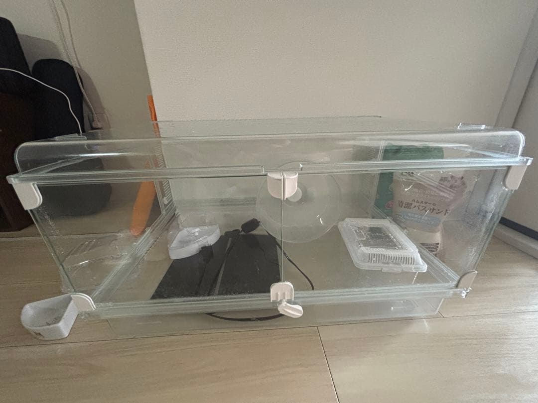 Gex グラスハーモニー600プラス　ハムスターケージパッケージ