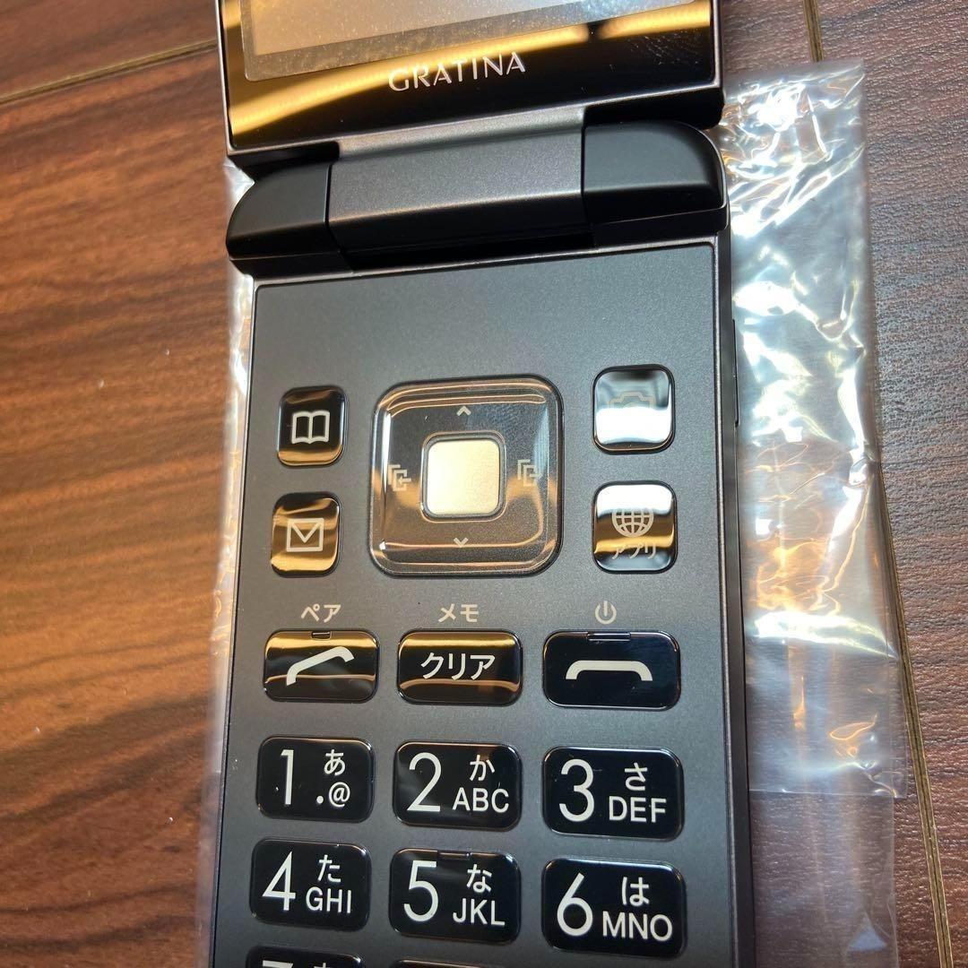 GRATINA グラティーナ KYF39SKA ガラケー ほぼ新品 3848