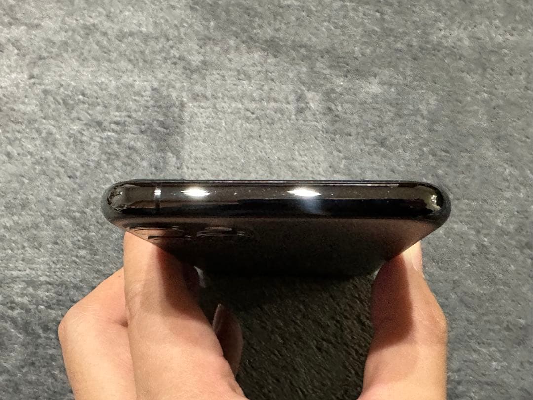 美品 iPhone 11 Pro 512GB スペースグレイ