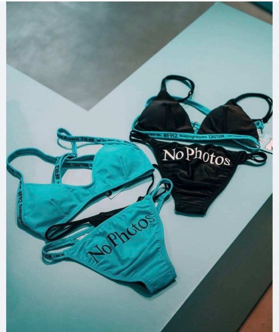 FR2 沖縄限定カラービキニセット 水着　レア