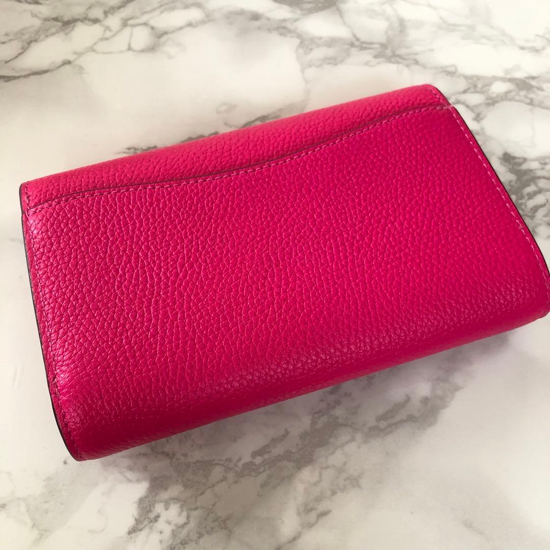 完売品！新品未使用 コーチ COACH 折り財布 ピンク