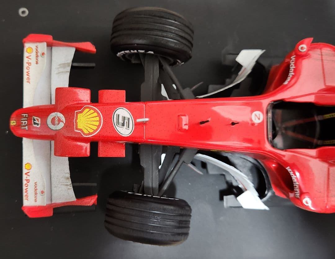 1/18 Hot Wheels Ferrari F2004 シューマッハ #5