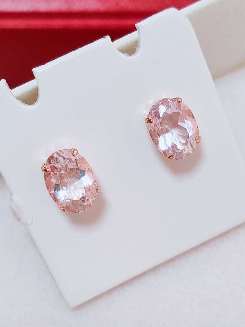 新入荷 未使用品 k18 天然モルガナイト ピアス