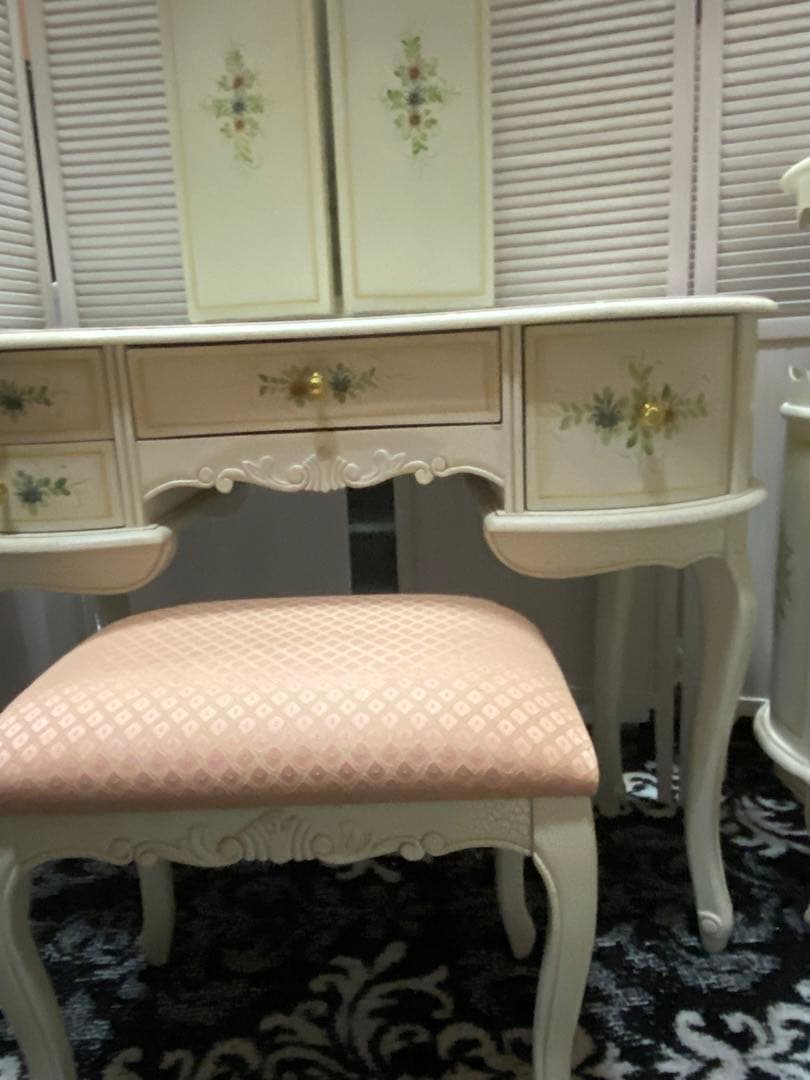 ホワイト シャビー♦️高級ドレッサー&スツールセット♦️希少ハンドペイント♦️送料込