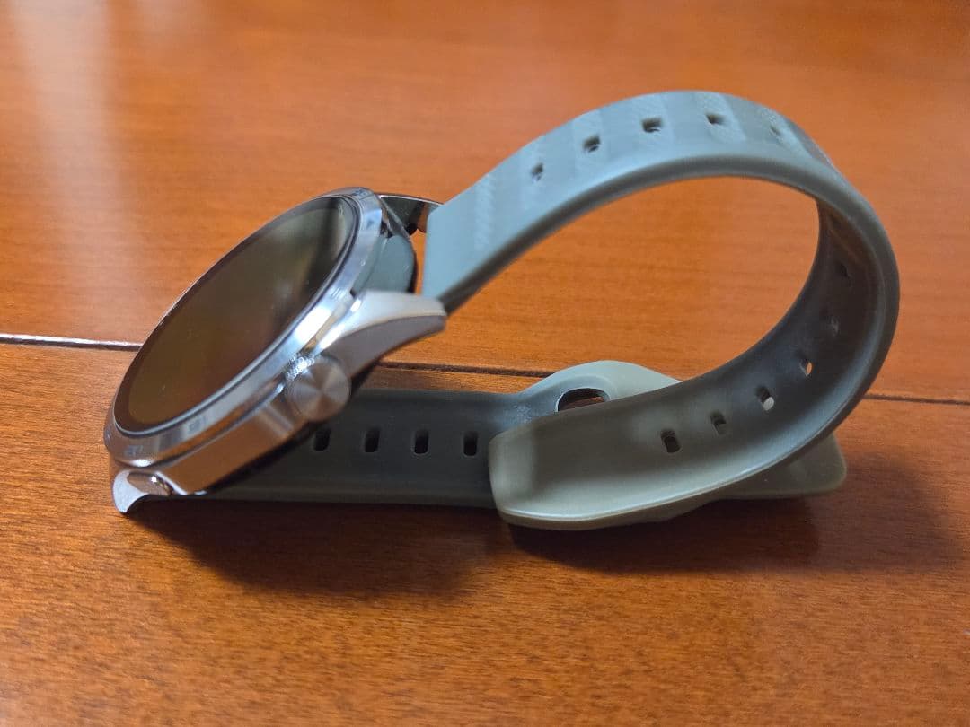 Sirasit Raksachon専用 HUAWEI GT 4 本体と付属品