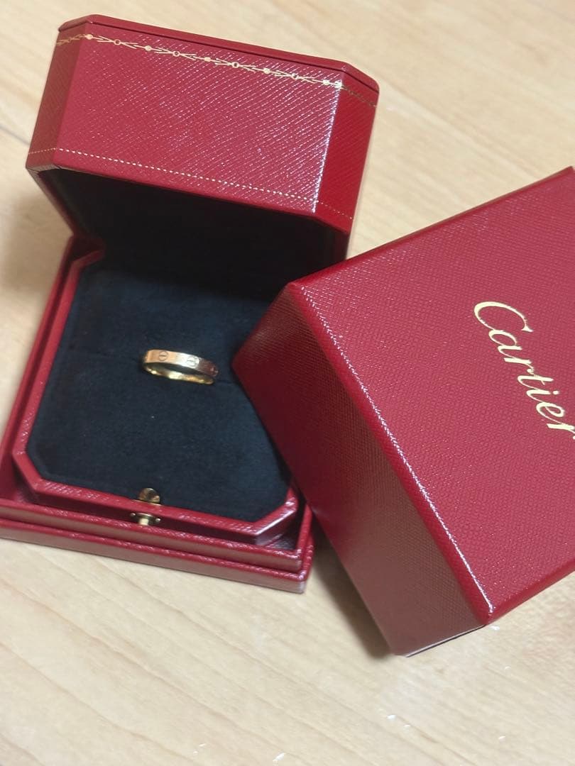 カルティエ　リング