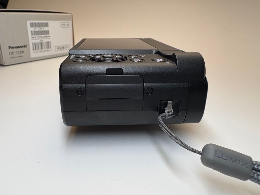 デジタルカメラ Panasonic DC-TZ99