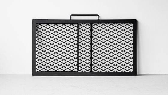 アイアンテーブル　サンゾー工務店