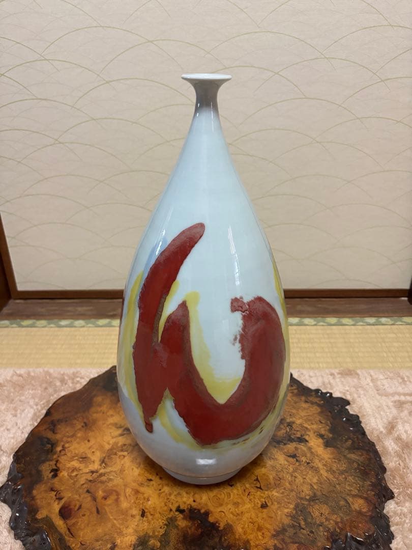 韓国青磁器抽象デザイン 陶器花瓶 高さ約30cm 海剛の作品