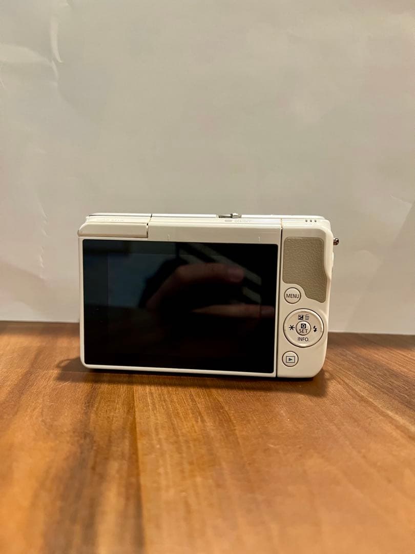 キャノン EOS Ｍ10 ミラーレス