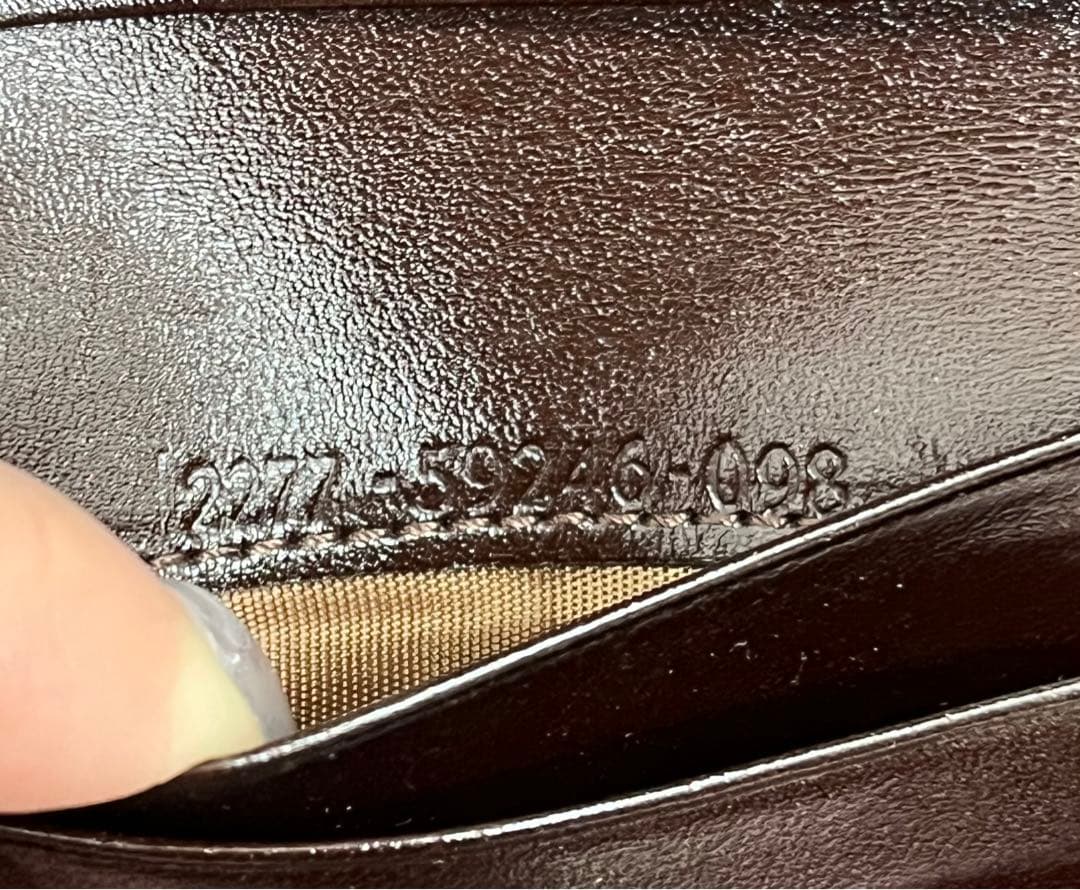 FENDI 二つ折り財布 ブラウン/ブラック