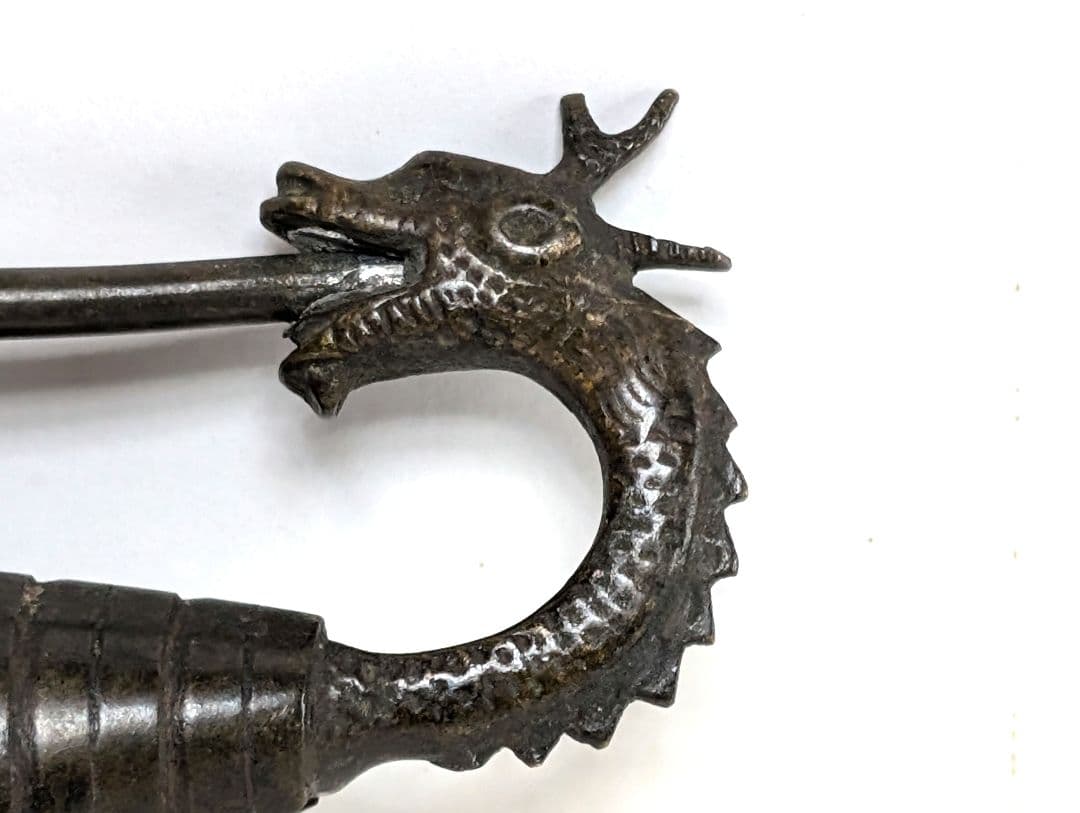 アンティーク錠前　双龍鍵　鍵　工芸品