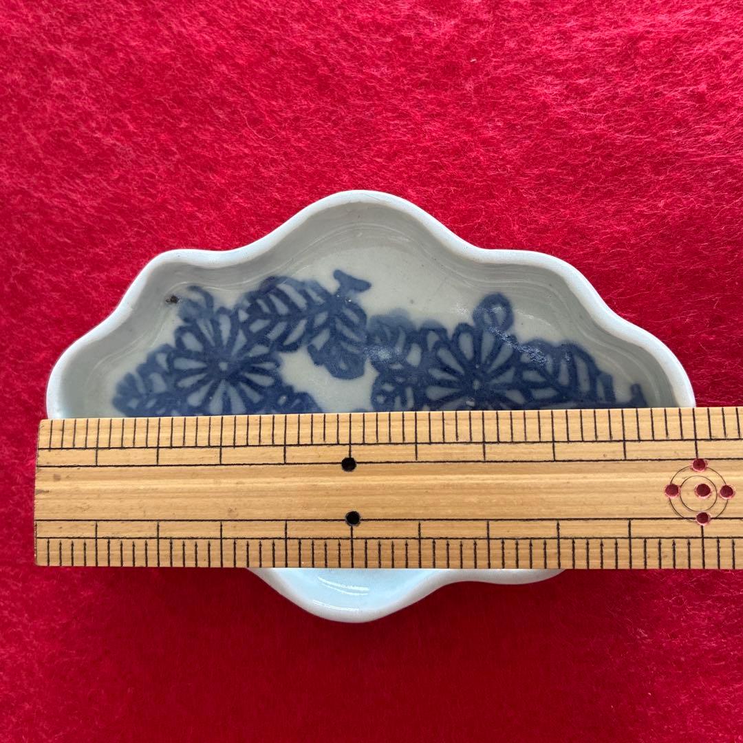 古伊万里　蒟蒻印判　菊花文　変形皿　江戸