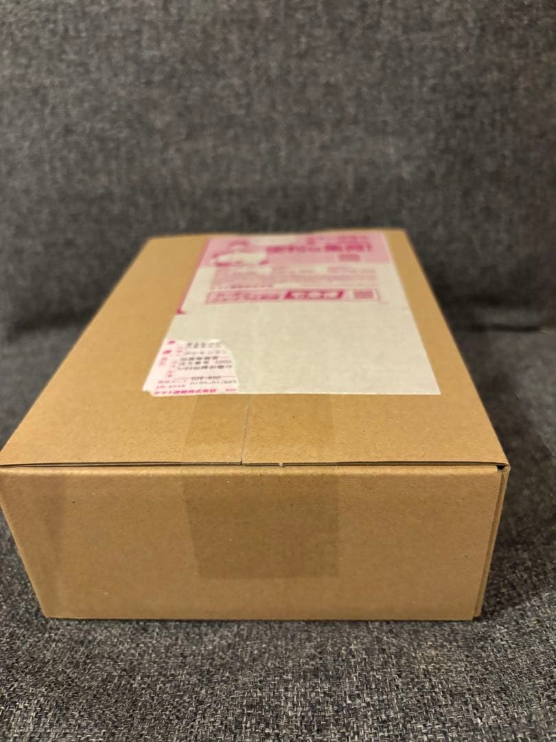 ポケモンカード　ムニキスゼロ　ポケモンセンター当選　段ボール未開封