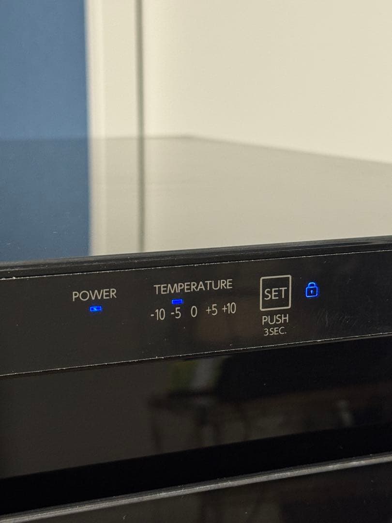 日本酒セラー　sake cabinet(冷蔵庫)