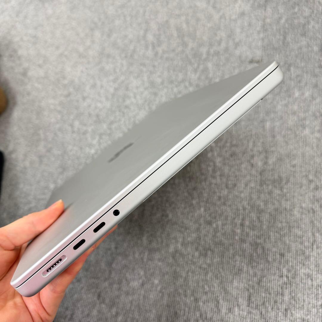 「ほぼ未使用」MacBook Pro M1 Pro 32GB / 512GB