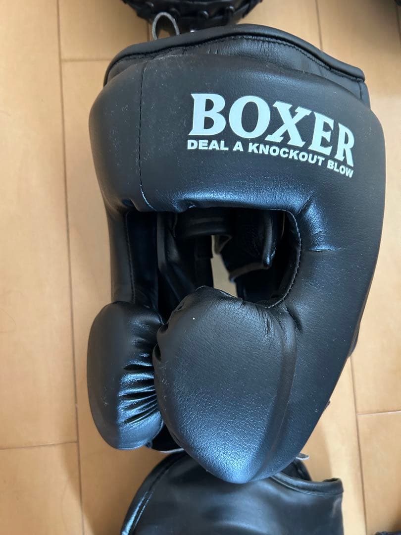 イサミ　キックボクシングセット　レガース　グローブ　プロテクター　ミット