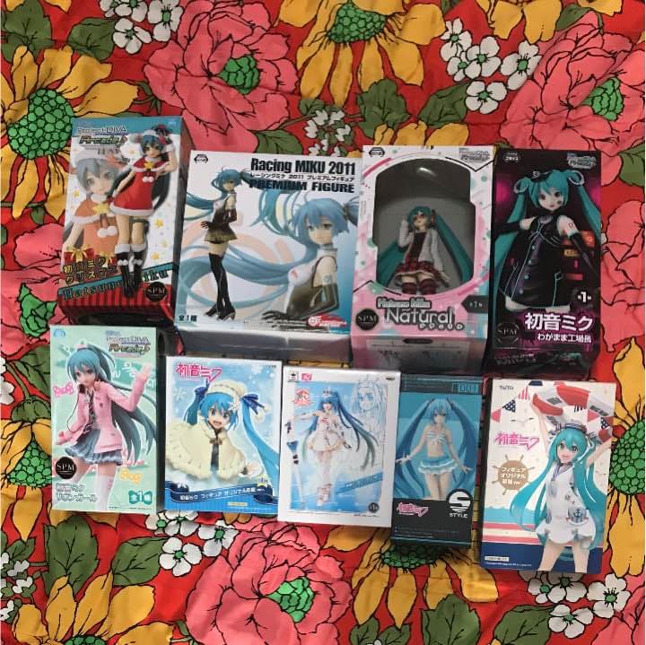 初音ミク[フィギュア・ぬいぐるみ]合計16個