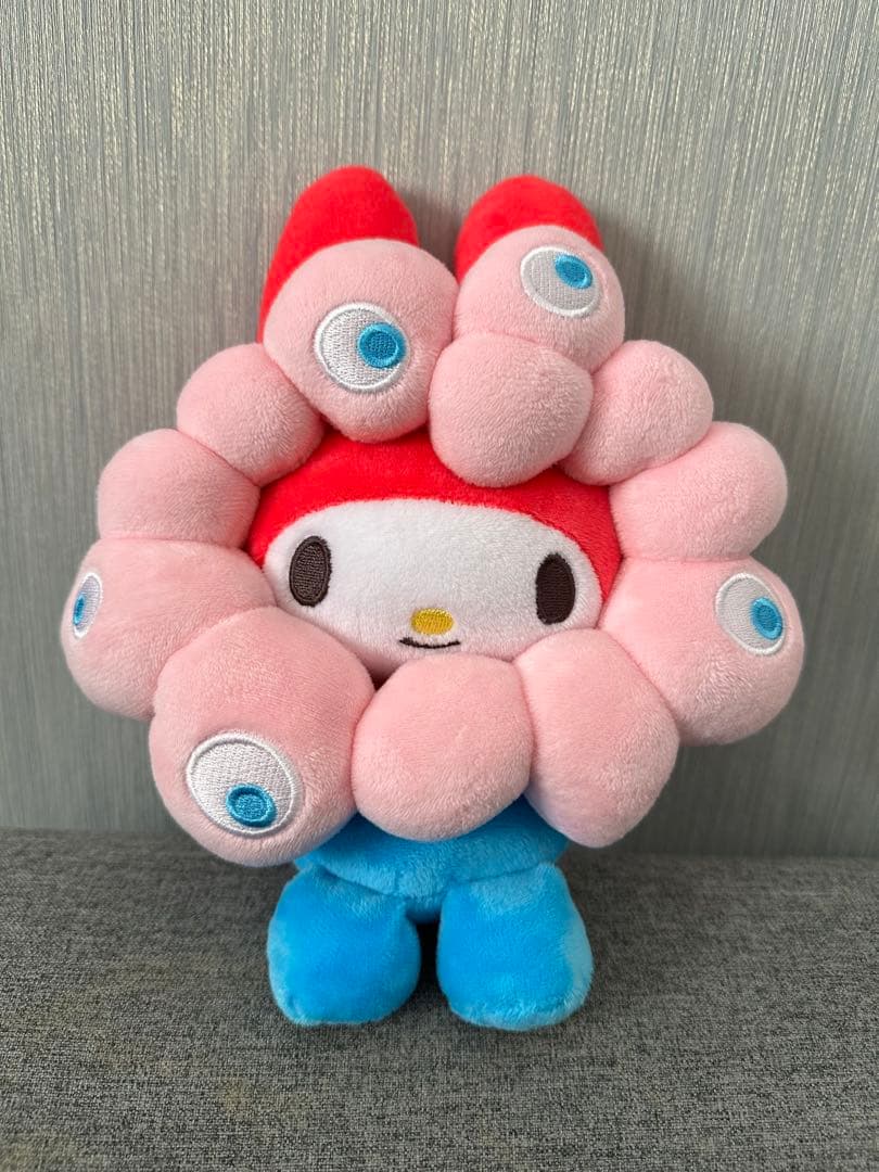 会場限定カラー　ミャクミャクなりきりぬいぐるみ（M）マイメロディ