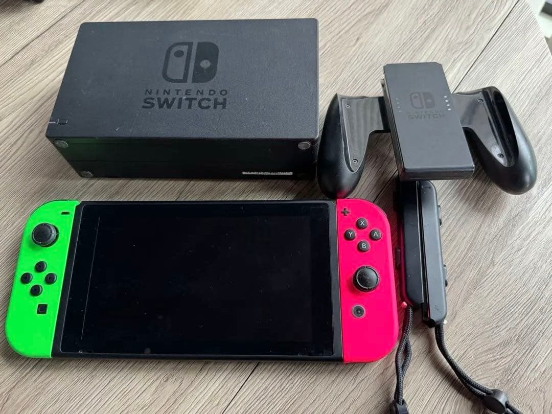 【美品】Nintendo Switch グリーン/ピンク 本体