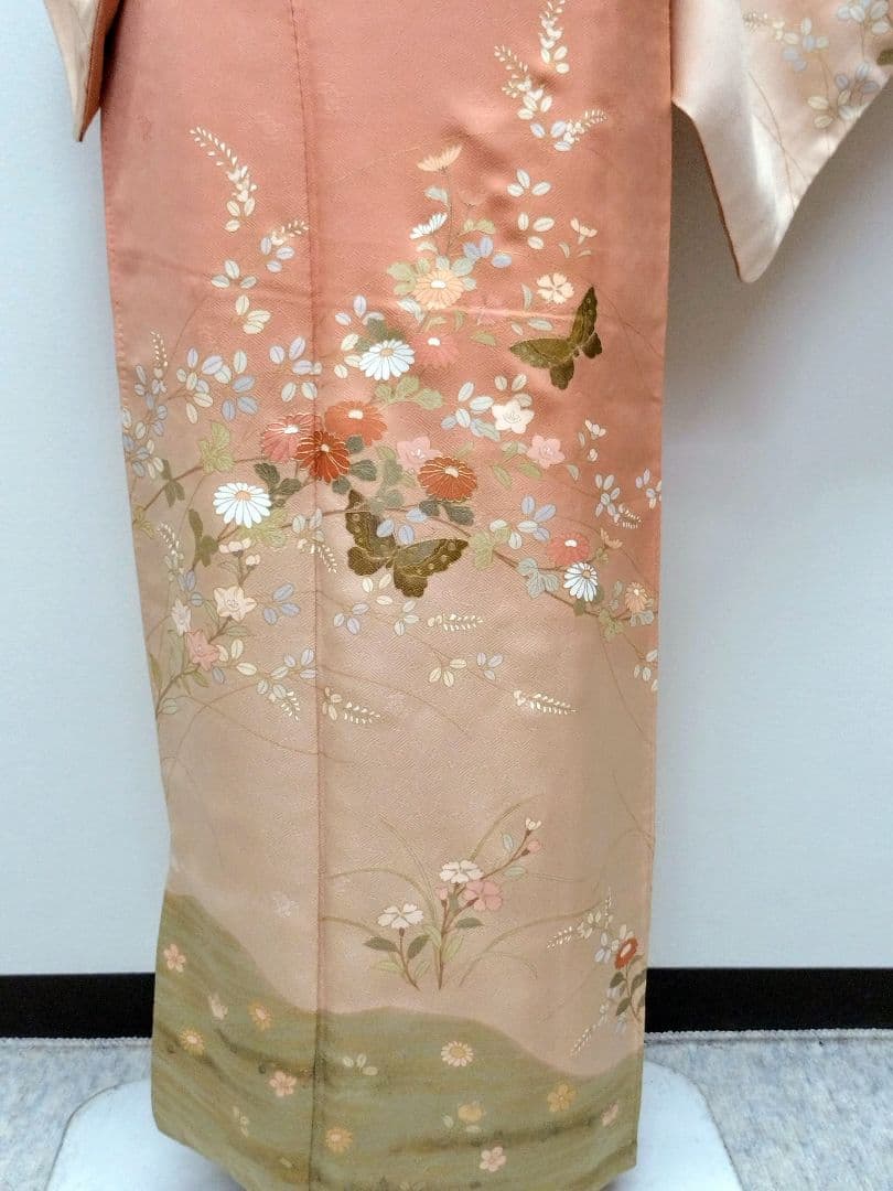 735　半額セール　正絹　鈴乃屋誂え　珊瑚色　訪問着　 4点フルセット