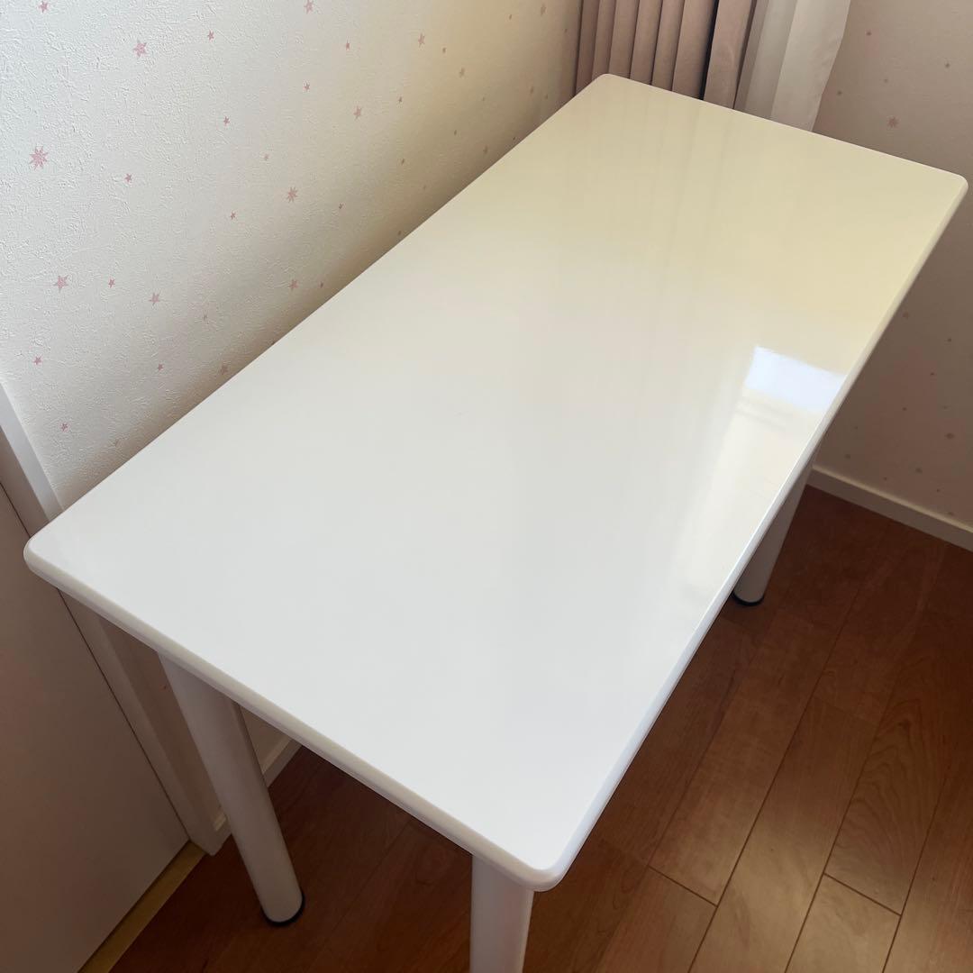 【超美品】エトゥベラ ネイルテーブル パソコンデスク　作業台 スリム コンセント