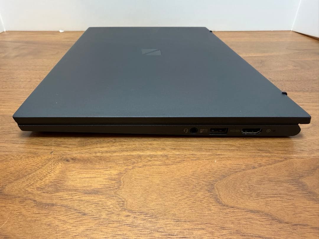 超軽量＆美品❗️ NEC NEXTREME Carbon PC-XC750DAB