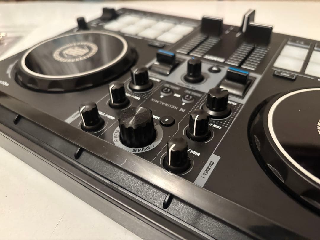 DJ機材 RELOOP BUDDY & Decksaver